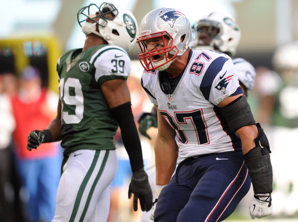 EAST RUTHERFORD, NJ - OCTOBER 20:  Rob Gronkowski #87 of the New England Patriots reacts during the fourth quarter against the New York Jets at MetLife Stadium on October 20, 2013 in East Rutherford, New Jersey.  (Photo by Maddie Meyer/Getty Images)