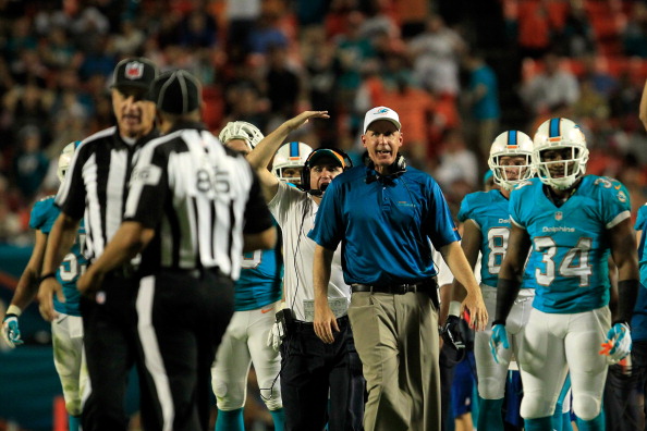 MIAMI GARDENS, FL - OCTOBER 31:  Head coach Joe Philbin of the Miami Dolphins looks on from the sideline against the Cincinnati Bengals at Sun Life Stadium on October 31, 2013 in Miami Gardens, Florida.  (Photo by Chris Trotman/Getty Images) 