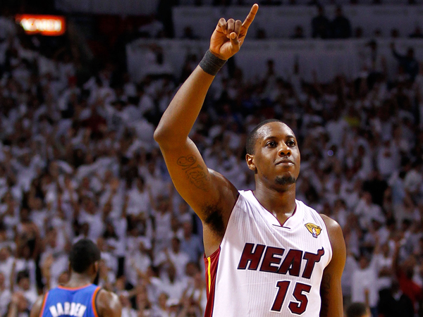 Miami Heat Sign Guard Mario Chalmers To 10-Day Deal