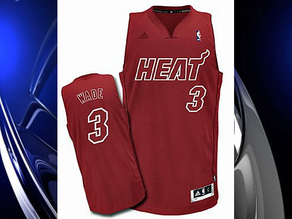 Heat Players To Sport Holiday Colors At 