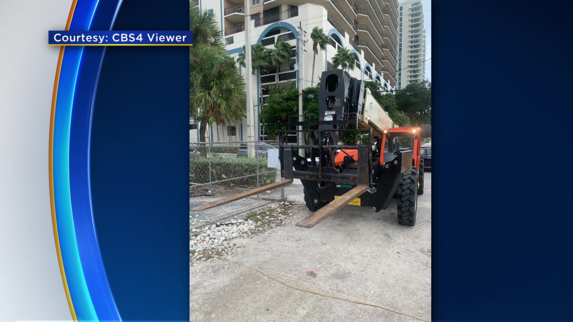 Man Dies In Crash With Forklift At Fort Lauderdale Beach Cbs Miami