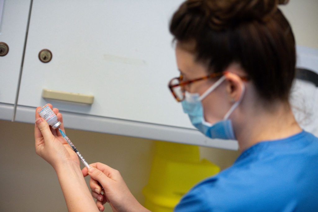Florida Nursing Home Residents May Need A Coronavirus Vaccine Booster Shot