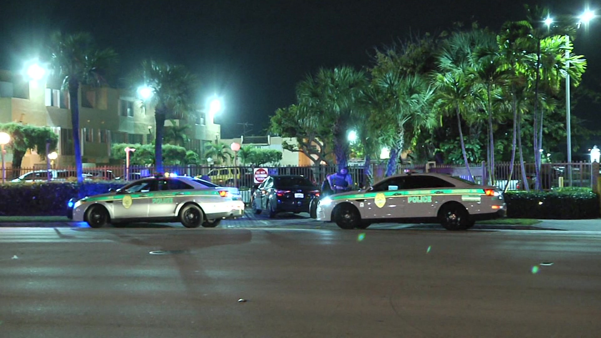 Search On For Miami Double Stabbing Suspect
