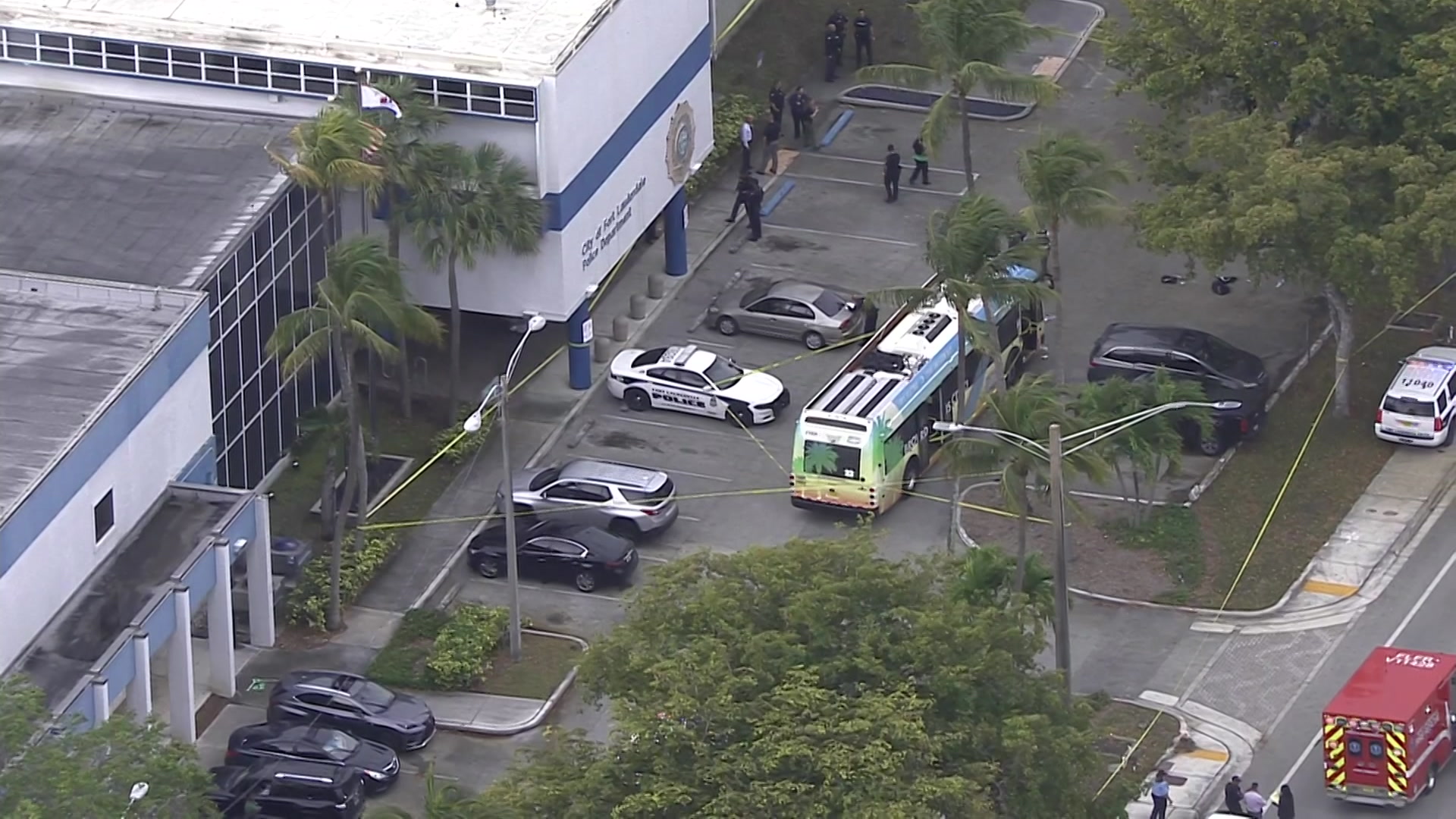 Gunman In Custody After 2 People Killed In Fort Lauderdale Bus Shooting